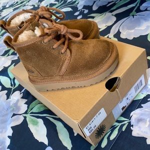 Ugg toddler boots